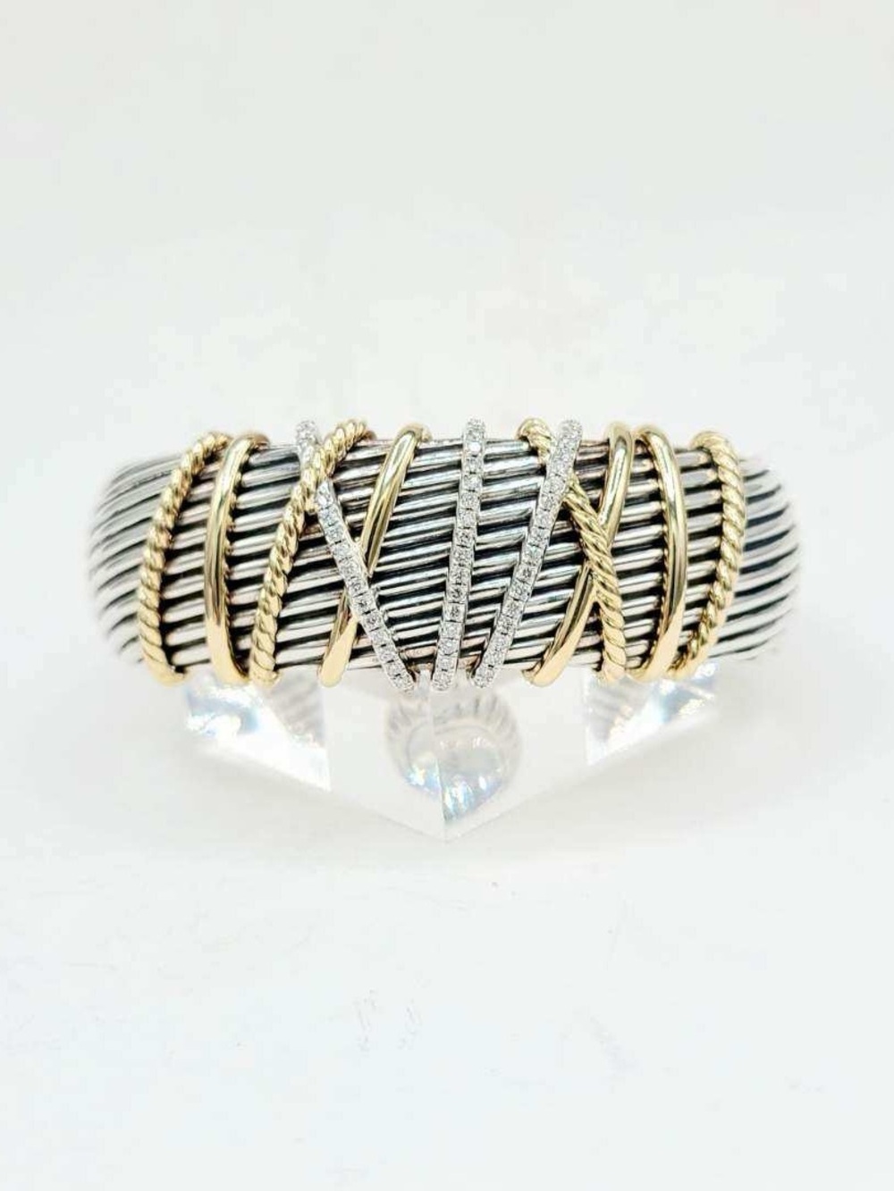 David Yurman Helena Cuff Bracelet With 18k Gold And Pave Diamonds - Picture 7 of 16